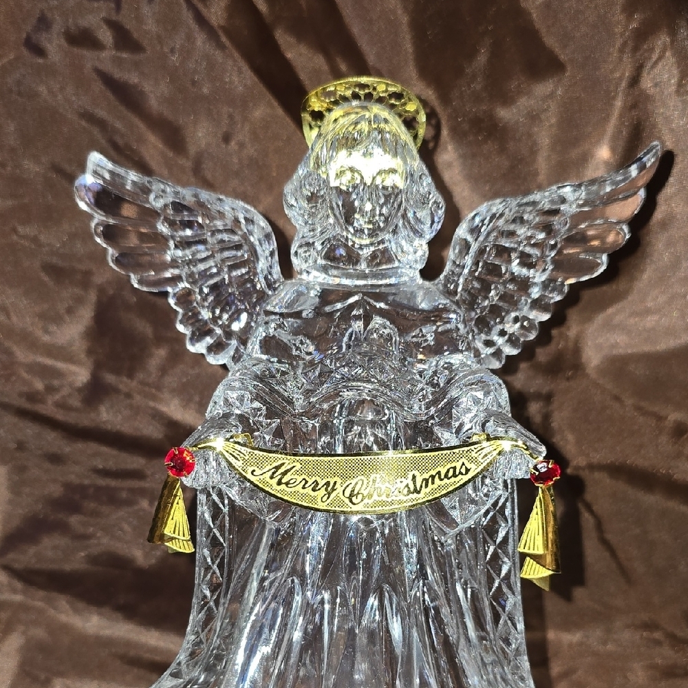 Christmas Angel Tree Topper - Picture 2 of 6